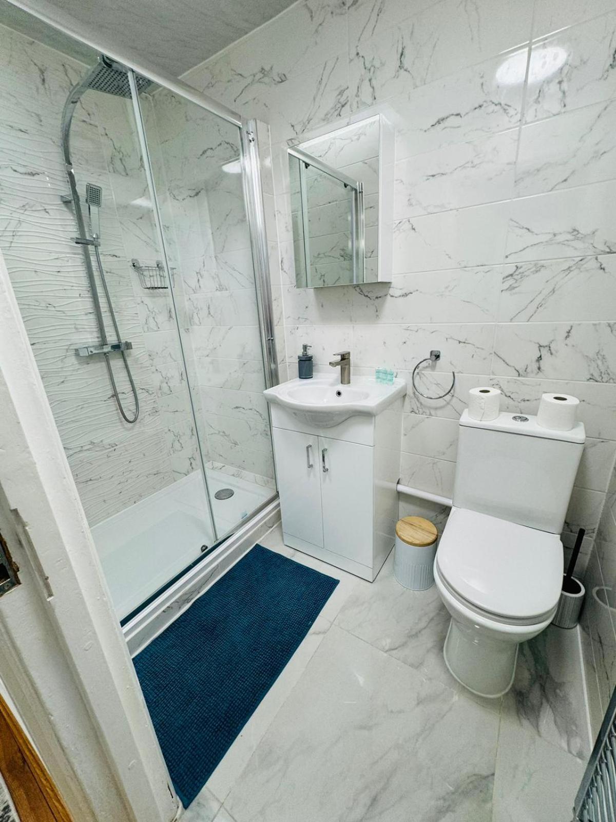 Notting Hill Guest Flat Daire Ealing Oda fotoğraf
