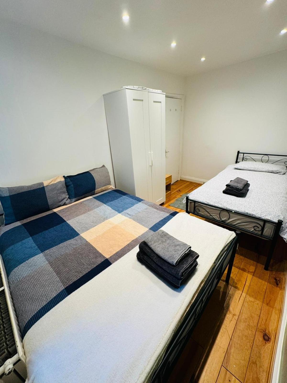 Notting Hill Guest Flat Daire Ealing Oda fotoğraf